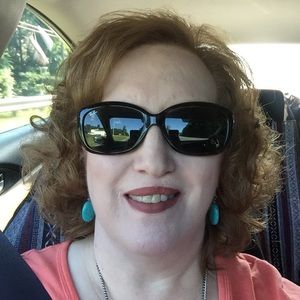 Meet your Posher, Donna